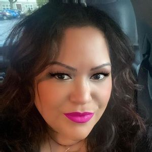 Meet your Posher, Helena